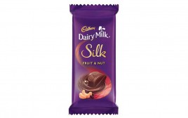 Cadbury Dairy Milk Silk Fruit & Nut  Pack  137 grams